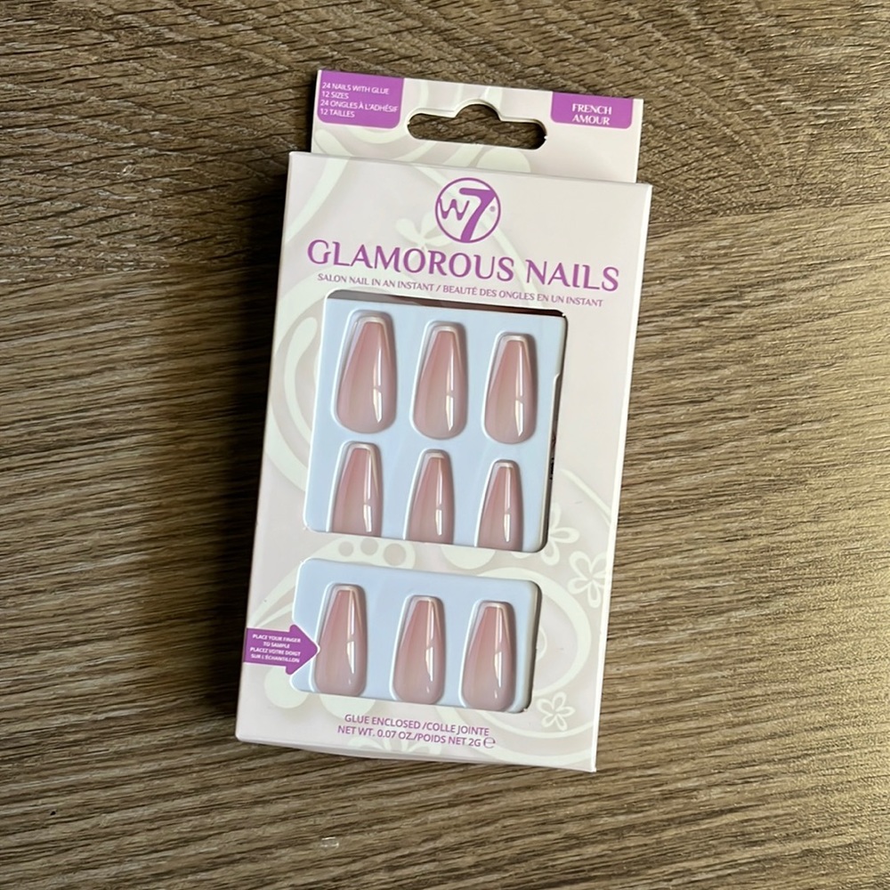 Nails kit manicure